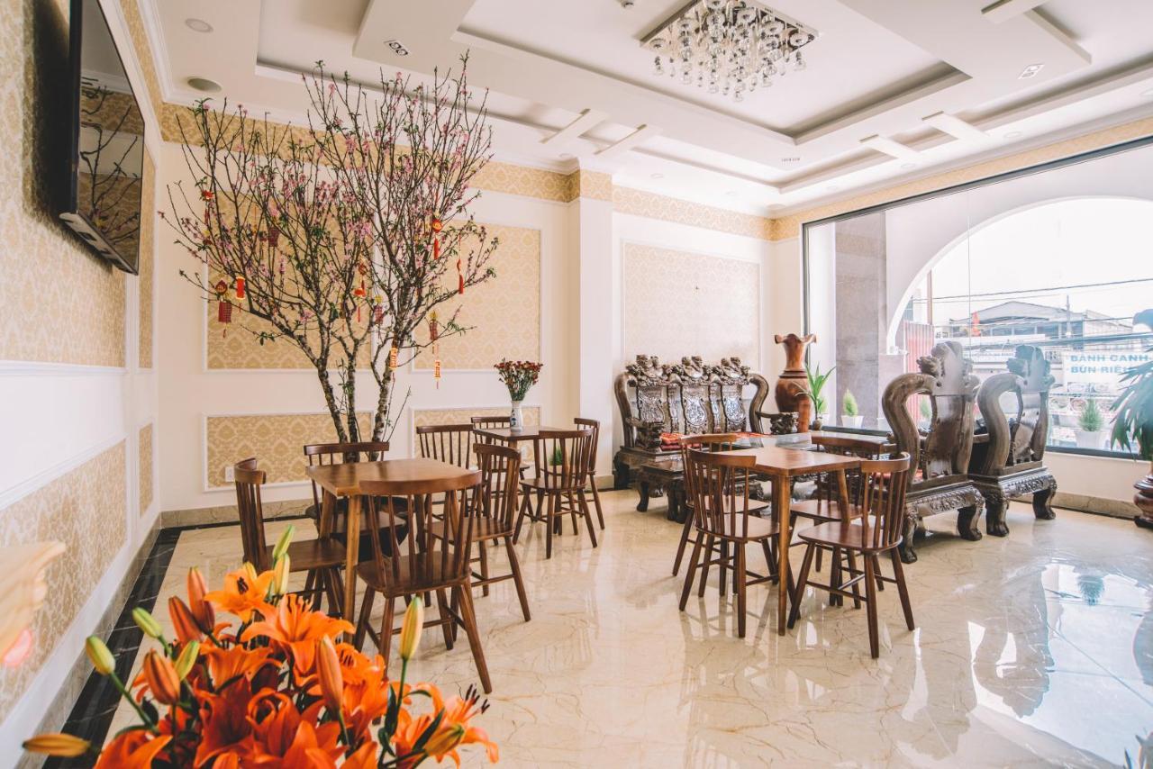 דה לאט Skyline Hotel מראה חיצוני תמונה